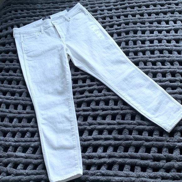 GAP Denim - NWT GAP Jeans
